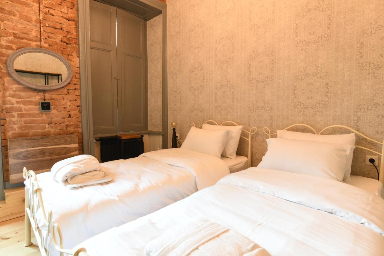 Jardin Vera Tbilisi Ngoại thất bức ảnh